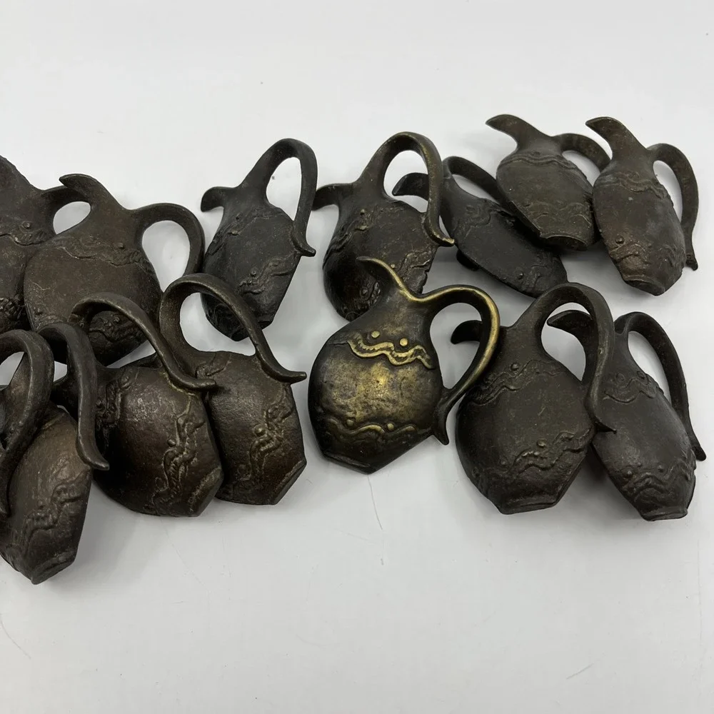 Vtg Solid Brass Distressed Pitcher Ewer Drawer Knobs Pulls Set Of 14 Read 2